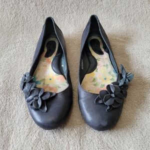 Born black leather flats size 9.5​